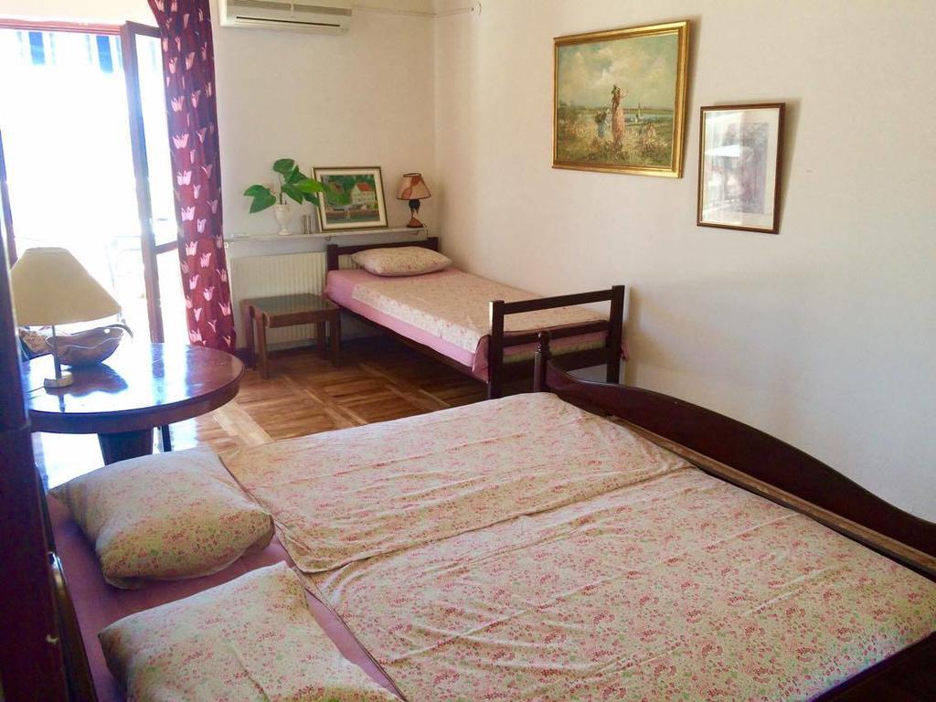 Guest House Vila Eli Herceg Novi Exteriör bild